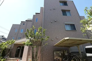 エルパレス【2階】の外観