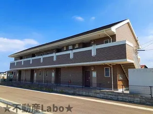 徳島県板野郡板野町川端字手崎【アパート】の外観