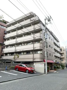 メゾンドジュネス【5階】の外観