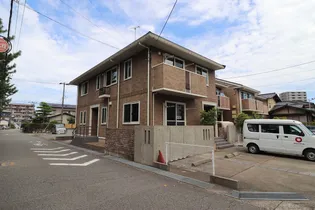 石川県金沢市西念1【一戸建】の外観