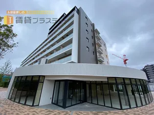 千葉県市川市市川南2【マンション】の外観