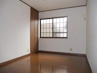 HARBEST・QUALLの内装