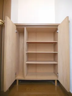 HARBEST・QUALLの玄関