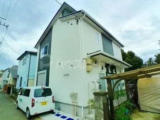 North Small Gold【2階】の外観