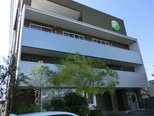 マンションフィールド【2階】の外観