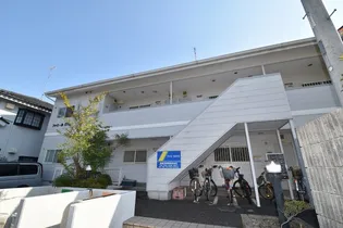 ファミール015【1階】の外観