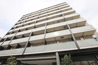 東京都新宿区早稲田町【マンション】の外観