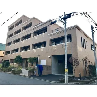 アビオン中野坂上A棟の外観