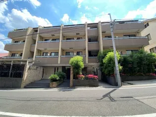 プレシス中野氷川町【3階】の外観