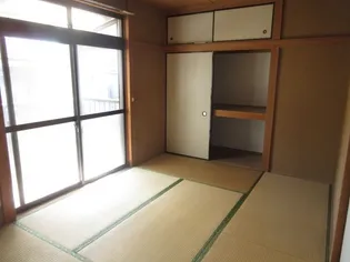 小菊荘【2階】の内装