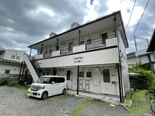 パルタウンレンボー【2階】の外観