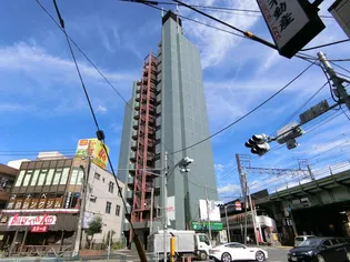 コスモ亀有V【6階】の外観