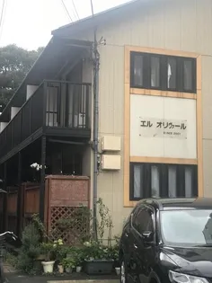 エル・オリヴァール【2階】の外観