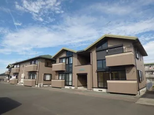 ファミーユIIIの画像