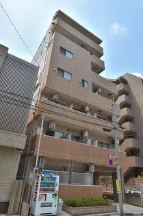 東京都新宿区東五軒町【マンション】の外観
