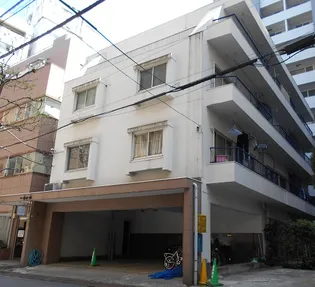 いづみマンション【3階】の外観