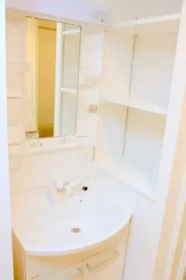 ラフィナート豊平公園【4階】の内装