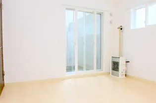 ラフィナート豊平公園【4階】の居間