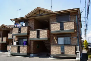 C F HEIGHTS Qの画像