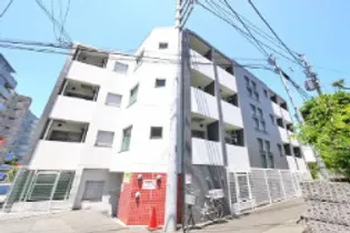 東京都新宿区北新宿3【マンション】の外観