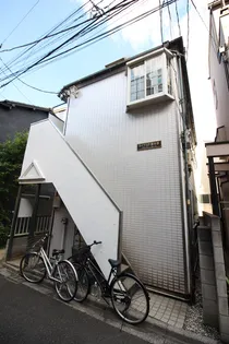 ライブコア東中野【1階】の外観