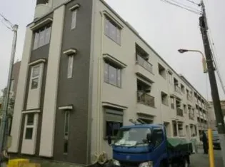 トラム リビオンの画像