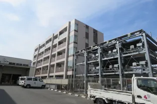 トレシャーナ【5階】の外観