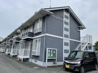 ヴェルデ・パルコB【1階】の外観