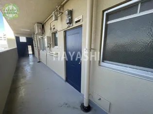 春日コーポ(別府)【4階】の玄関