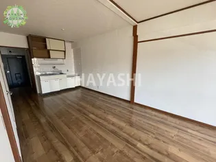 春日コーポ(別府)【4階】の居間