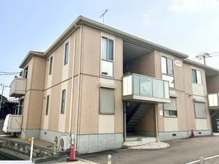 ラ・フルール プリムヴェール【2階】の外観