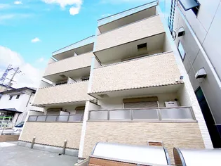 ピレーネ加島の画像