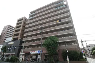 メゾン・ド・ヴィレ本駒込【4階】の外観