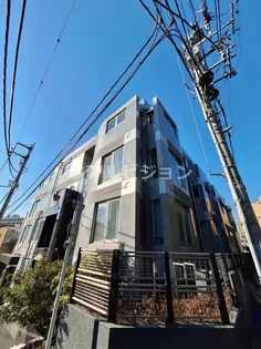 グリーンテラス元代々木【1階】の外観