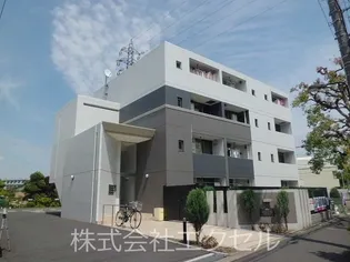 東京都八王子市大塚【マンション】の外観