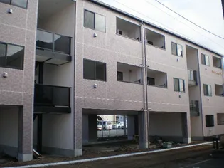 ヴィブレヴィスタシアB【3階】の外観