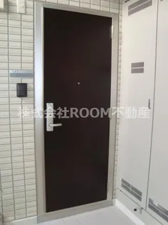 Hermit III【3階】の玄関