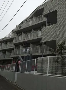 セシーズ新百合丘【4階】の外観