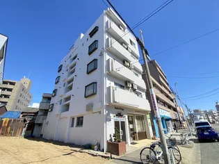 ベルネージュ【4階】の外観