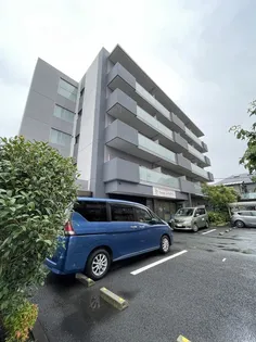 クアドリフォリエブルー【3階】の外観