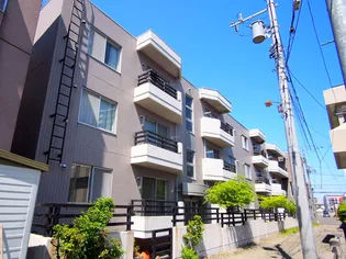 アリーハウスナキスカの画像