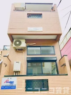 ベター・デイズ【2階】の外観