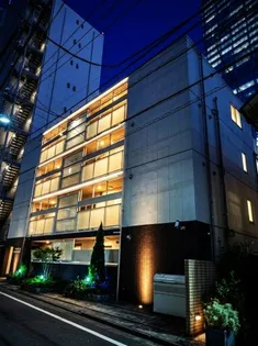 東京都中野区本町1【マンション】の外観