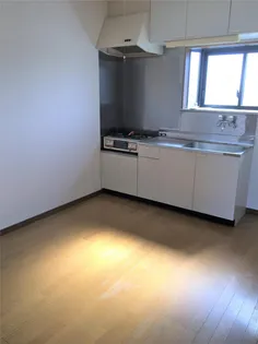 クレスト川先【1階】の内装