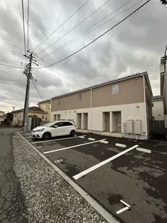 フルールポミエ A棟【2階】の外観