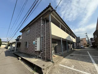 ファミーユ円光寺の画像