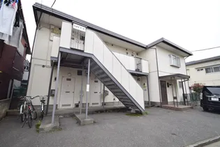 ハイツ青葉【1階】の外観