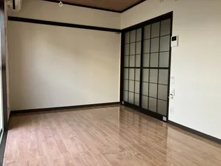 ラフォーレハイツ【1階】の外観