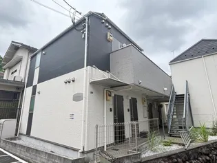 プライムテラス弘明寺【1階】の外観
