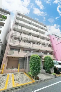 アクロス新宿【7階】の外観